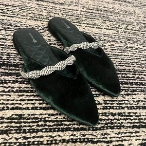 Birdies pointed slides (“The Swan”) with crystal bracelet